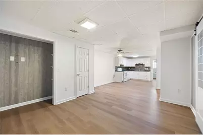 1330 Hidden Circle Drive, Sugar Hill, GA 30518 - Photo 22