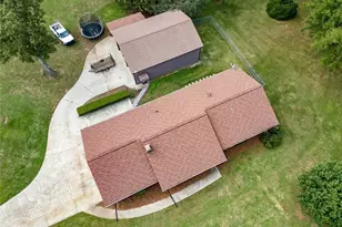 5225 Bailey Rd SW, Conyers, GA 30094 - Photo 6