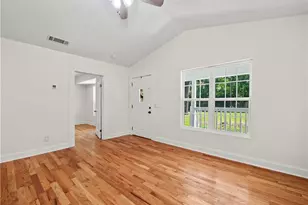 3621 Lebanon Church Rd, Gillsville, GA 30543 - Photo 10