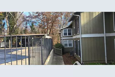 5151 Roswell Road #8, Sandy Springs, GA 30342 - Photo 26