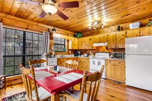 152 Broken Arrow Path, Blue Ridge, GA 30513 - Photo 18