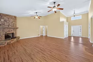 548 Belle Woode, Monroe, GA 30656 - Photo 4