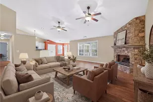 548 Belle Woode, Monroe, GA 30656 - Photo 2