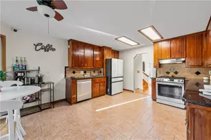 1764 Blackwillow Dr, Marietta, GA 30066 - Photo 16