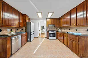 1764 Blackwillow Dr, Marietta, GA 30066 - Photo 14