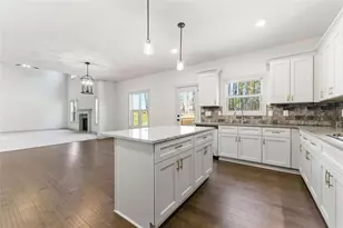 198 Lotus Ln, Covington, GA 30016 - Photo 16