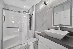 1074 Peachtree Walk NE, Atlanta, GA 30309 - Photo 22