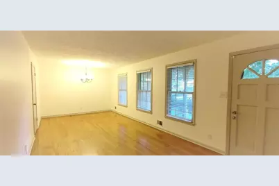 4531 S Roberts Drive, Sugar Hill, GA 30518 - Photo 4