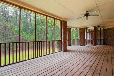 1988 Fairgreen Drive, Stone Mountain, GA 30087 - Photo 20