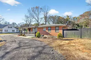 6593 Gresham St, Union City, GA 30291 - Photo 2