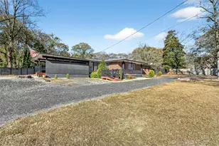 6593 Gresham St, Union City, GA 30291 - Photo 4