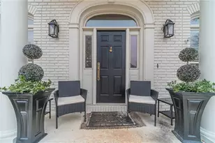 2049 Burgundy Dr, Braselton, GA 30517 - Photo 2