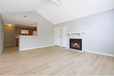 901 Wentworth Court, Alpharetta, GA 30022 - Photo 4