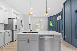 378 Grant Park Pl, Atlanta, GA 30315 - Photo 14