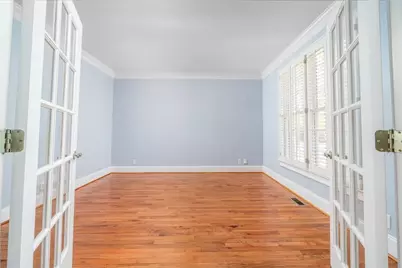 562 Grassmeade Way, Snellville, GA 30078 - Photo 14