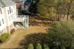 562 Grassmeade Way, Snellville, GA 30078 - Photo 32