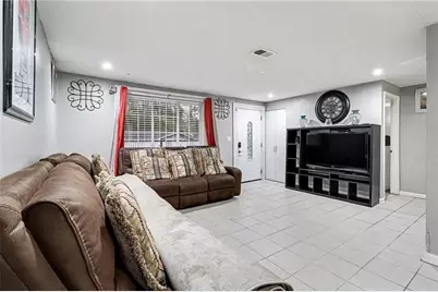 4734 White Oak Trail, Stone Mountain, GA 30088 - Photo 10