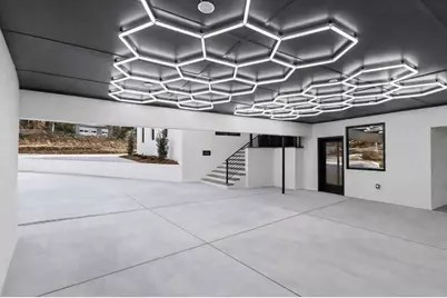 3134 W Roxboro Road NE, Atlanta, GA 30324 - Photo 6