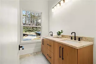 3134 W Roxboro Rd NE, Atlanta, GA 30324 - Photo 36