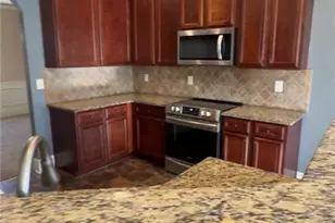 229 Chloe Dianne Dr, Loganville, GA 30052 - Photo 2