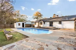 11565 Brown Bridge Rd, Covington, GA 30016 - Photo 2