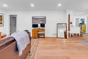 705 Stewart Cir NW, Marietta, GA 30064 - Photo 4