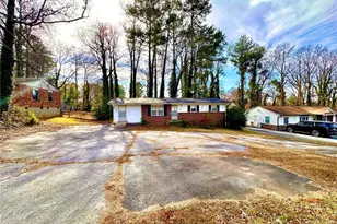 446 Windy Hill Rd SE, Marietta, GA 30060 - Photo 4