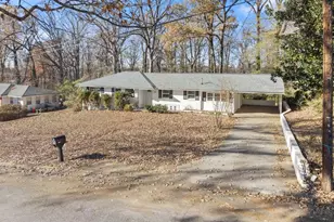 2352 Elmwood Cir SE, Atlanta, GA 30339 - Photo 6