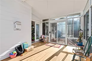 1115 Lake Lucerne Rd SW, Lilburn, GA 30047 - Photo 16