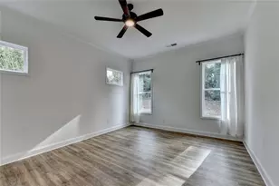 1329 Davis St, Sugar Hill, GA 30518 - Photo 10