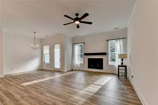 1329 Davis St, Sugar Hill, GA 30518 - Photo 8