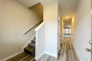 4113 Oakwood Ter Ct, Oakwood, GA 30566 - Photo 4