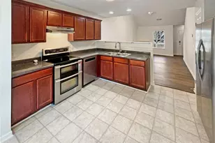 517 Jaclyn Cir, McDonough, GA 30253 - Photo 2