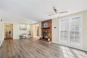 2451 Warwick Cir NE, Atlanta, GA 30345 - Photo 2