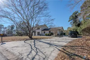 1499 Smokehouse, Stone Mountain, GA 30088 - Photo 2