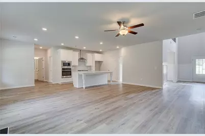 805 Moreland Drive, Hampton, GA 30228 - Photo 6