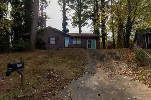 687 Utoy Ct, Jonesboro, GA 30238 - Photo 1