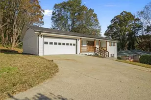 3062 Katherine Valley Rd, Decatur, GA 30032 - Photo 4