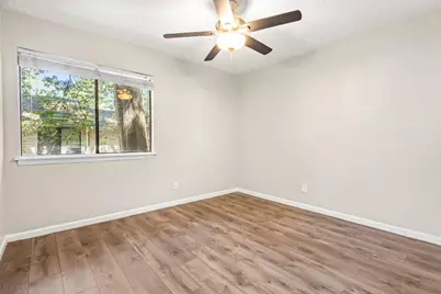 8586 Creekwood Way, Jonesboro, GA 30238 - Photo 16