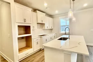 168 Brandle Rose Wy, Hoschton, GA 30548 - Photo 10