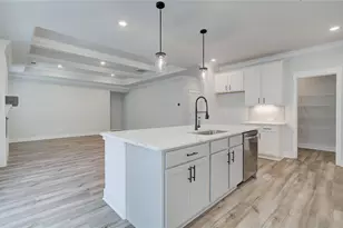 5520 Tullis Dr, Gainesville, GA 30507 - Photo 14