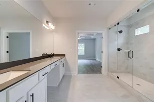 5520 Tullis Dr, Gainesville, GA 30507 - Photo 22