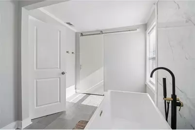 210 Chicamauga Avenue SW, Atlanta, GA 30314 - Photo 22