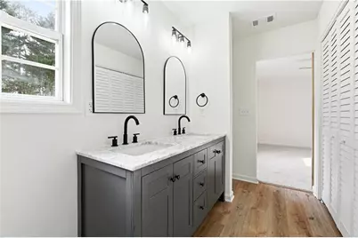 1429 Ridgewood Place, Lawrenceville, GA 30043 - Photo 16