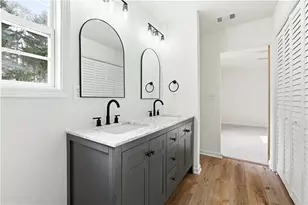 1429 Ridgewood Pl, Lawrenceville, GA 30043 - Photo 16