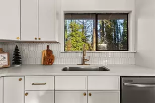 3182 Westbrook Trace, Lawrenceville, GA 30044 - Photo 10