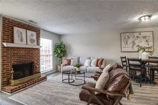 587 Wedgewood Dr, Alpharetta, GA 30009 - Photo 4