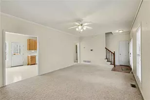 255 Hillbrook Chase, Newnan, GA 30263 - Photo 8