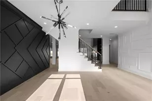 409 Thunder Rd, Buford, GA 30518 - Photo 10