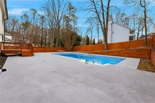 2348 Marneil Dr NE, Marietta, GA 30062 - Photo 30
